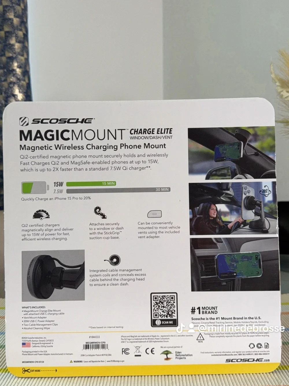 Scosche MagicMount Charge Elite Magnetic Wireless Car Charger - Black